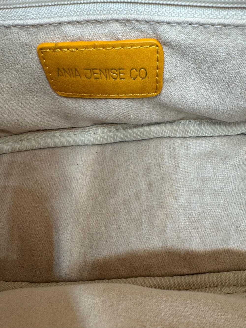 Ania Jenise Co Ki-Lo Top-Handle Hobo Bag - Picture 8 of 9